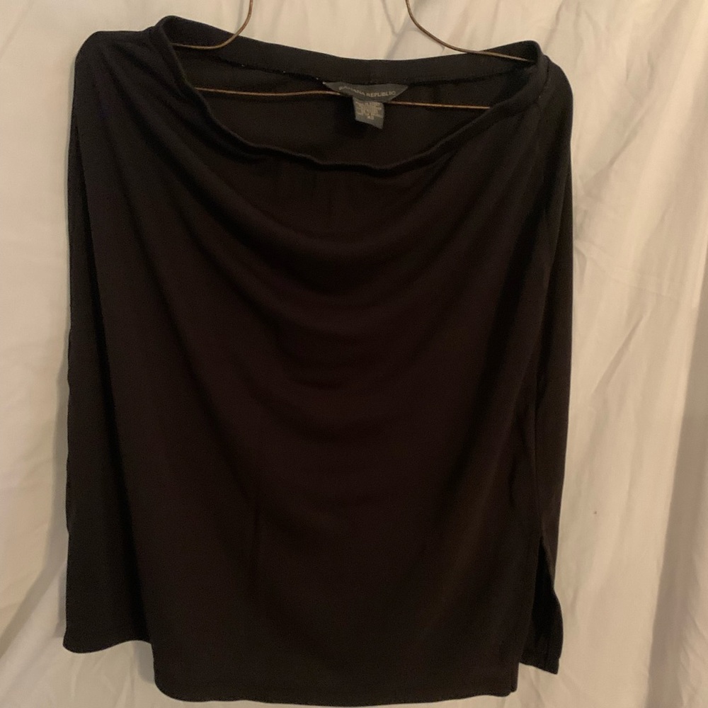 Women’s black business skirt.
